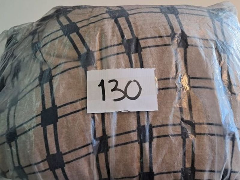 Item 893657 - Image 1