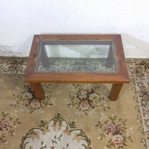 Mesa de Living Rústica con Tapa de Vidrio Rectangular - imagen 3