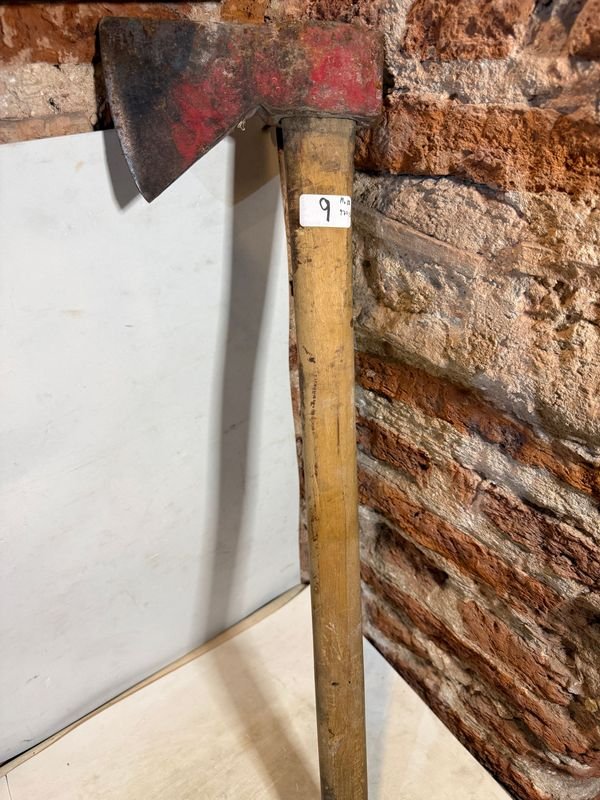 Hacha grande para trabajo pesado - imagen 1