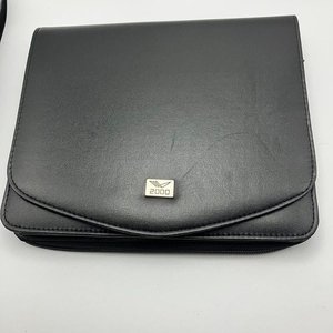 Lote siguiente: Lote de Carteras "Advantage Organizer" Negras con Agenda