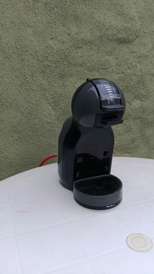 Cafetera Dolce Gusto Mini Me Negra
