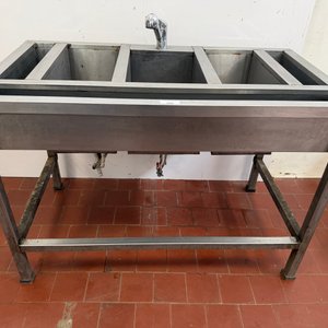 Lote anterior: Bacha Industrial de Acero Inoxidable con Escurridores y Grifería