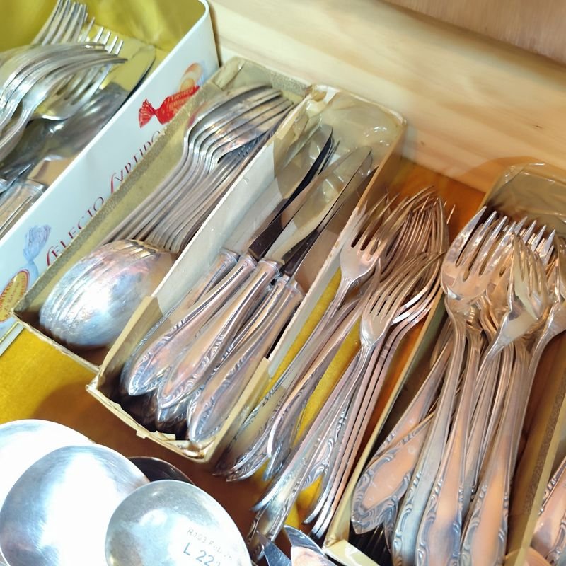 Item 868506 - Image 8