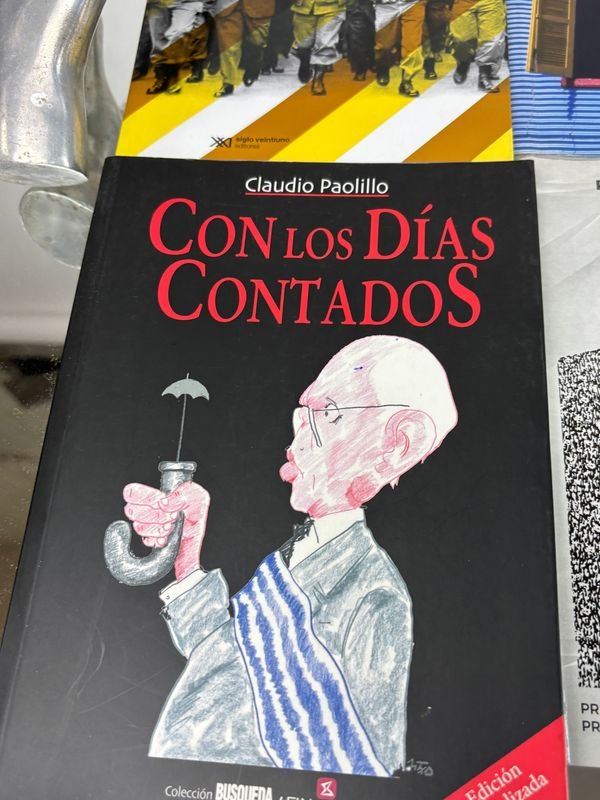 Colección de libros sobre historia y política - imagen 3