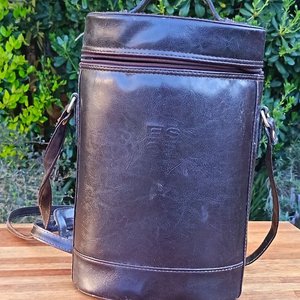 Set de Mate y Termo con Bolso de Cuero Tallado - imagen 6