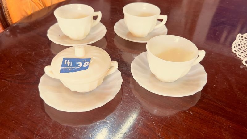 Item 846747 - Image 0