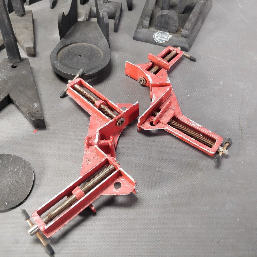 Item 15871 - Image 2