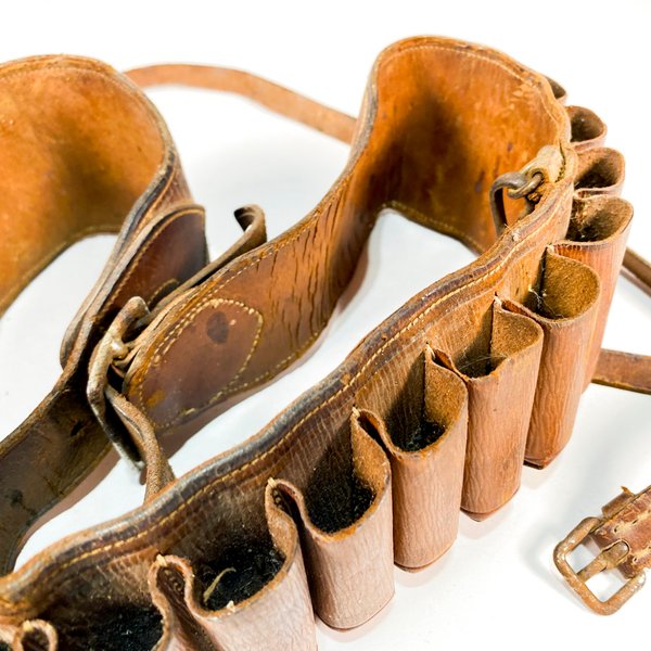 Cinturón de cuero para cartuchos en buen estado - imagen 3