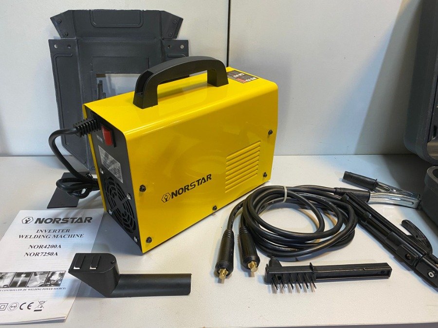 Lote anterior: Soldadora inverter NORSTAR 250A con cables y accesorios