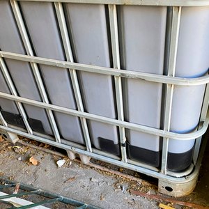 Tanque Químico IBC de 1000 Litros - imagen 4