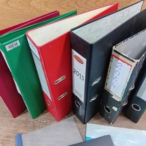 Lote de Biblioratos y Archivadores de Varias Medidas y Tamaños - imagen 2