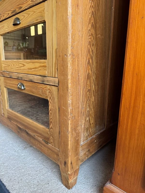 Item 877702 - Image 9