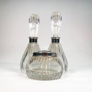 Set de Tres Perfumeros y Polvera de Cristal con Detalles Metálicos - imagen 3