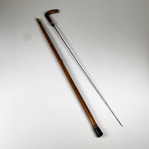 Lote siguiente: Baston estoque con estilete toledo, cabo guampa 88 cm