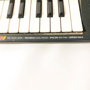Teclado Yamaha PSS-290 Portasound con avería - imagen 4