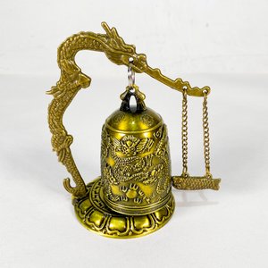 Lote siguiente: Campana Oriental con Brazo de Dragón y Animal Mitológico, 112 cm