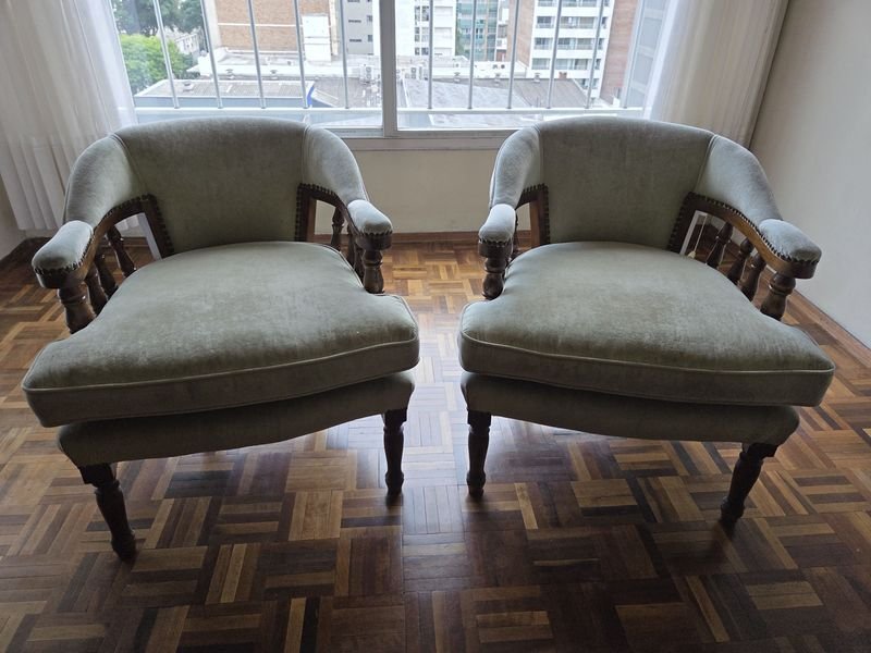 Lote siguiente: Sillones Quijote en buen estado