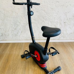 Bicicleta Ergométrica Ten Series SB30 Sin Uso - imagen 1