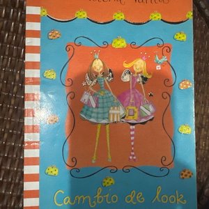Lote siguiente: Libro "Cambio de Look" de Valeria Varita