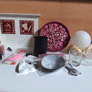 Set de Repostería y Decoración con Molde Corazón y Accesorios - imagen 1