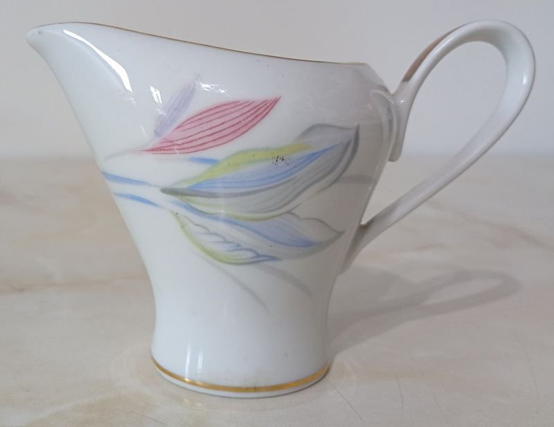 Lecherita de Porcelana ALEMANA, marca; EDELSTEIN BAVARIA (sellada y numerada). Espectacular. - imagen 5