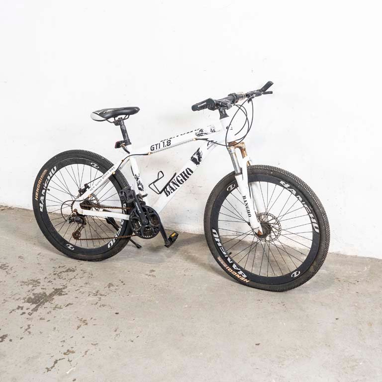 Lote siguiente: Bicicleta Bangho en venta remate