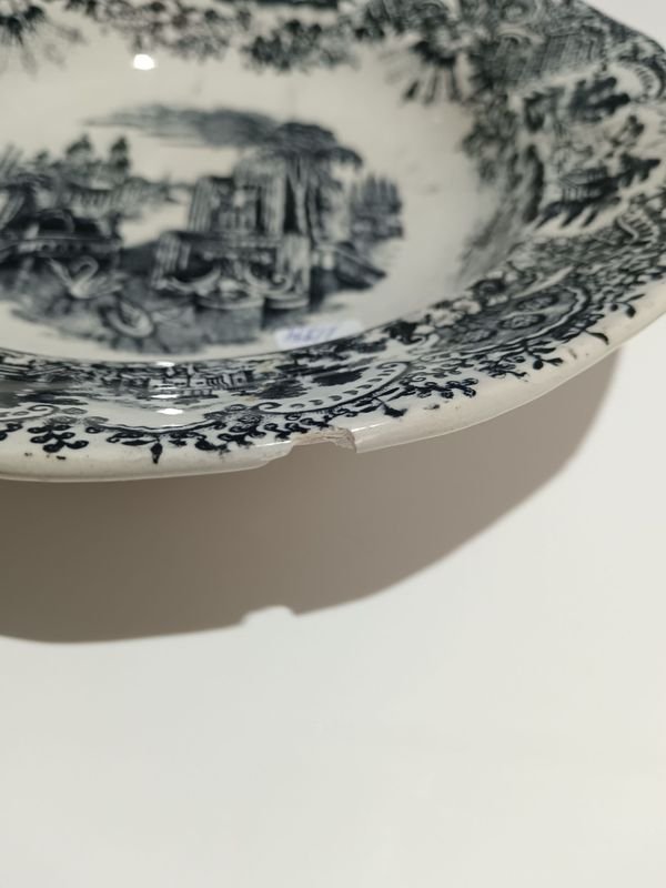 Item 879896 - Image 1