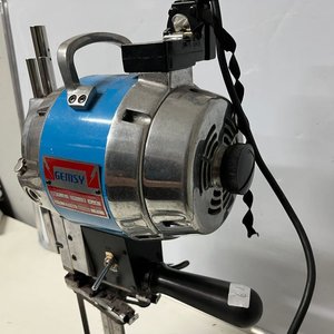 Máquina de Corte Vertical Industrial Gemsi Cuchilla 22cm 220V - imagen 7