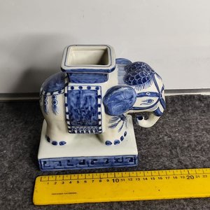 Centro de Mesa Decorativo de Cerámica Esmaltada en Forma de Elefante - imagen 7