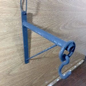 Par de Ménsulas de Herrería Artesanal para Colgar Macetas - imagen 5