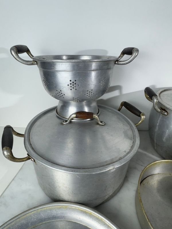 Gran lote de aluminio de cocina en buen estado - imagen 7