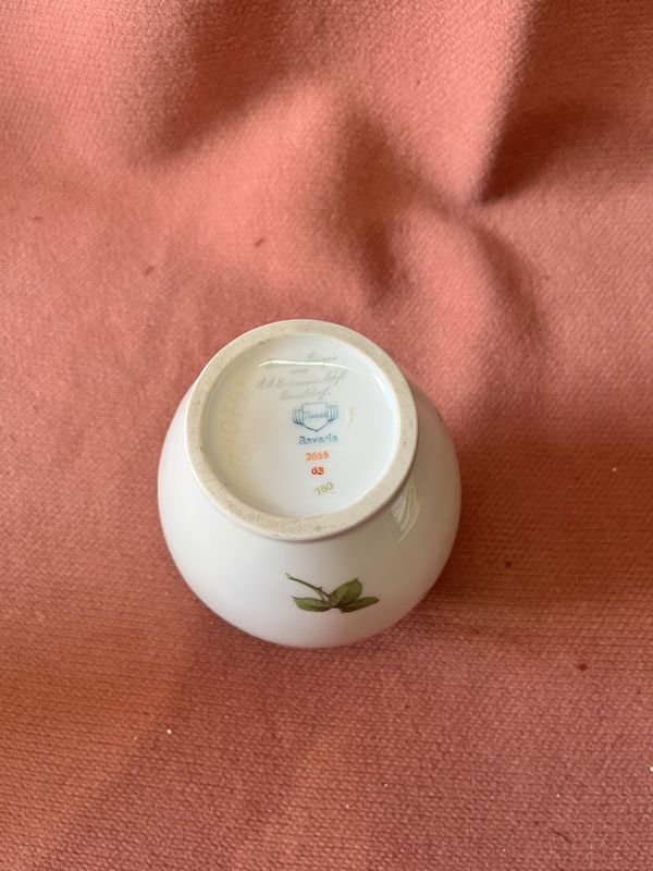 Jarrón de porcelana Bavaria con diseño floral - imagen 5