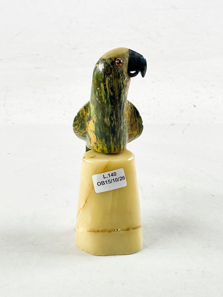Figura de Papagayo en Piedra Tallada, 17 cm