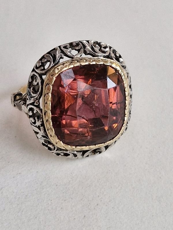 Item 858342 - Image 0