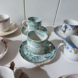 Juego de Tazas y Platillos de Café de Porcelana - Varias Procedencias - imagen 8