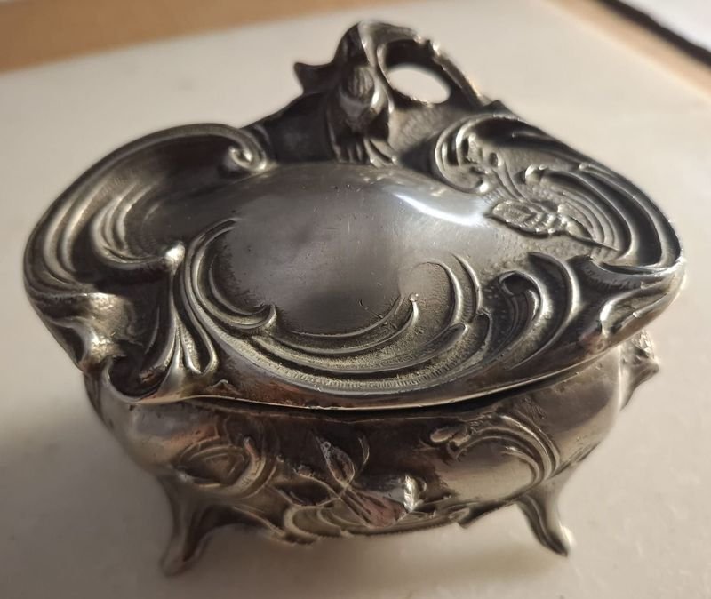 Item 868938 - Image 0