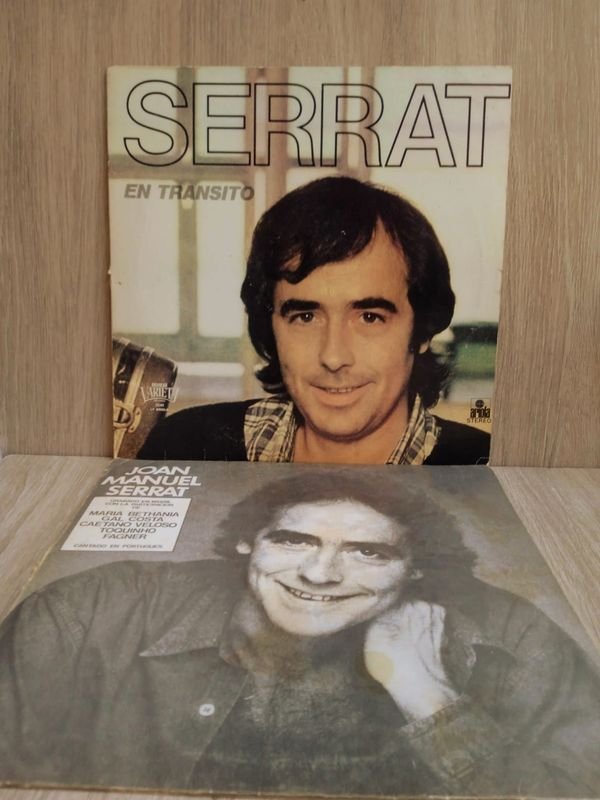 Lote siguiente: Vinilos de Época de Joan Manuel Serrat