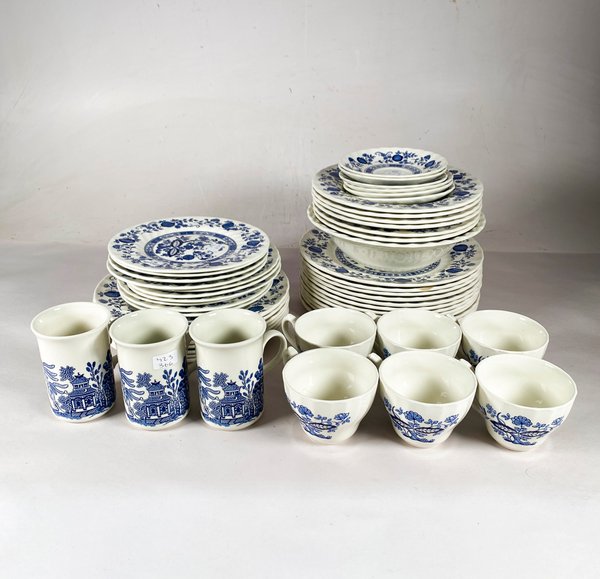 Juego de Loza Inglesa Azul "Willow Pattern" - 55 Piezas - imagen 1