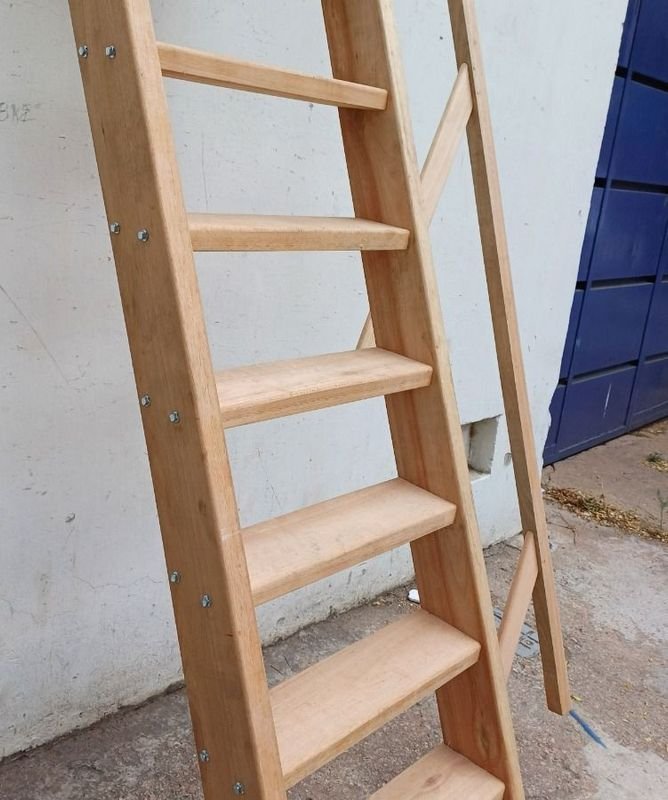 Item 900213 - Image 9