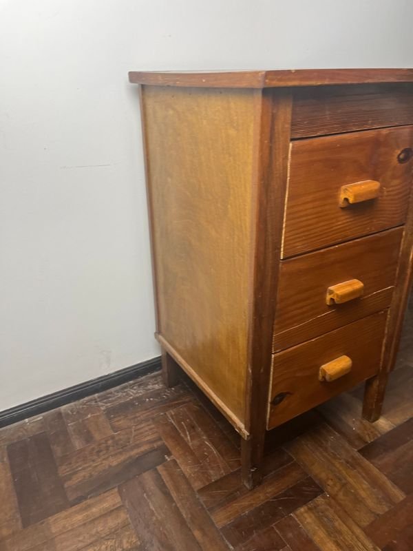Cajonera de madera con tres cajones - imagen 5