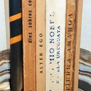 Lote de Seis Libros Uruguayos: Ciencia Fecunda, Alter Ego, Cuentos, El Premio Novel, Caracol de los Días y Tierra Amarga - imagen 5
