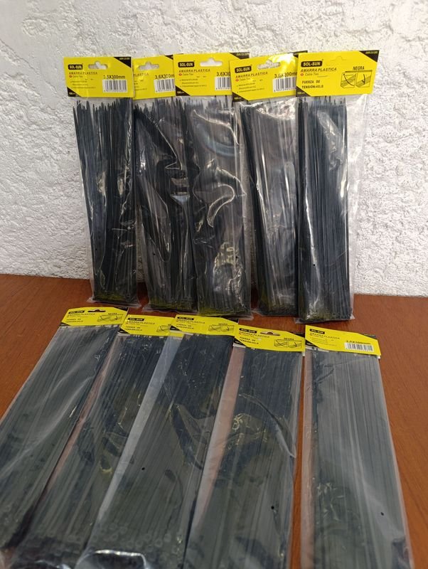 Lote siguiente: Bolsas Negras de Precintos para Paquetería