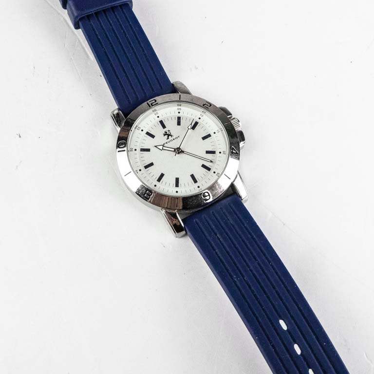Reloj Peugeot de alta calidad con banda metálica y goma - imagen 2