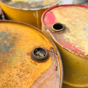Lote de 4 Tanques Metálicos de 200 Litros - imagen 2