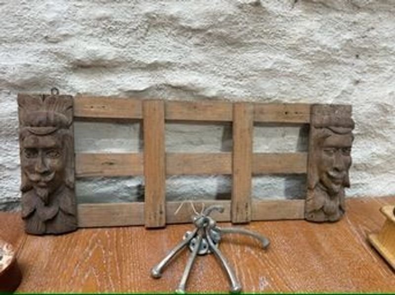Lote de adornos y objetos decorativos en madera - imagen 4