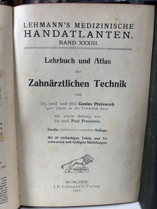 Libros Antiguos de Odontología y Economía Doméstica - imagen 2