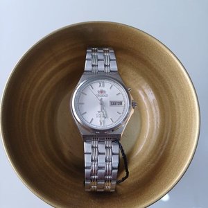 Reloj Orient Automático Acero Inoxidable Esfera Plateada - imagen 3