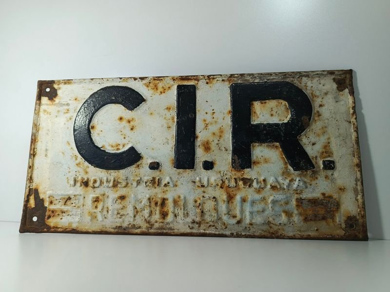 Item 895653 - Image 0