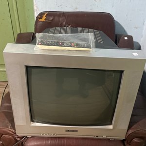 Lote siguiente: TV 21