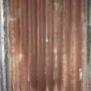 Lote siguiente: 15 Chapas Canal Onduladas para Construcción